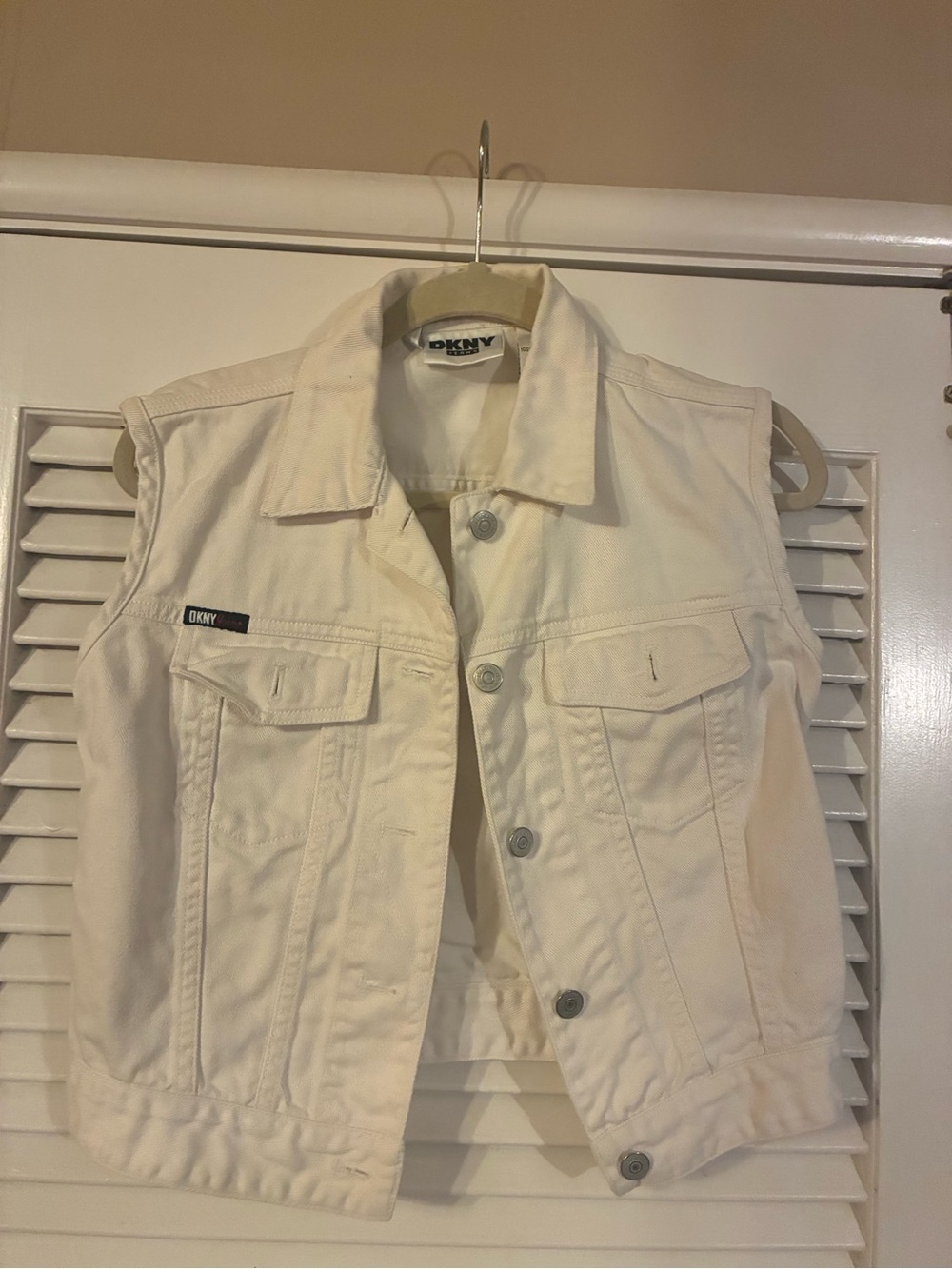 DKNY vintage Women's White Denim Vest Jacket
